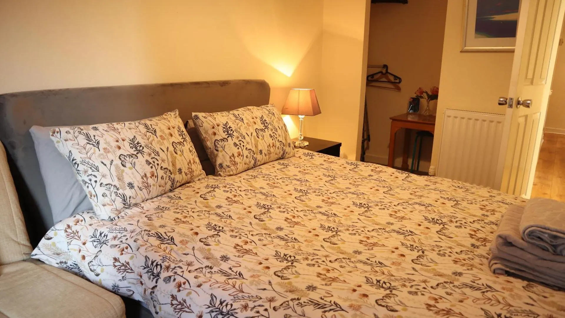 3 Bedrooms Flat In Central Edinburgh Old Town Sleeps 6 0*,  Royaume-Uni