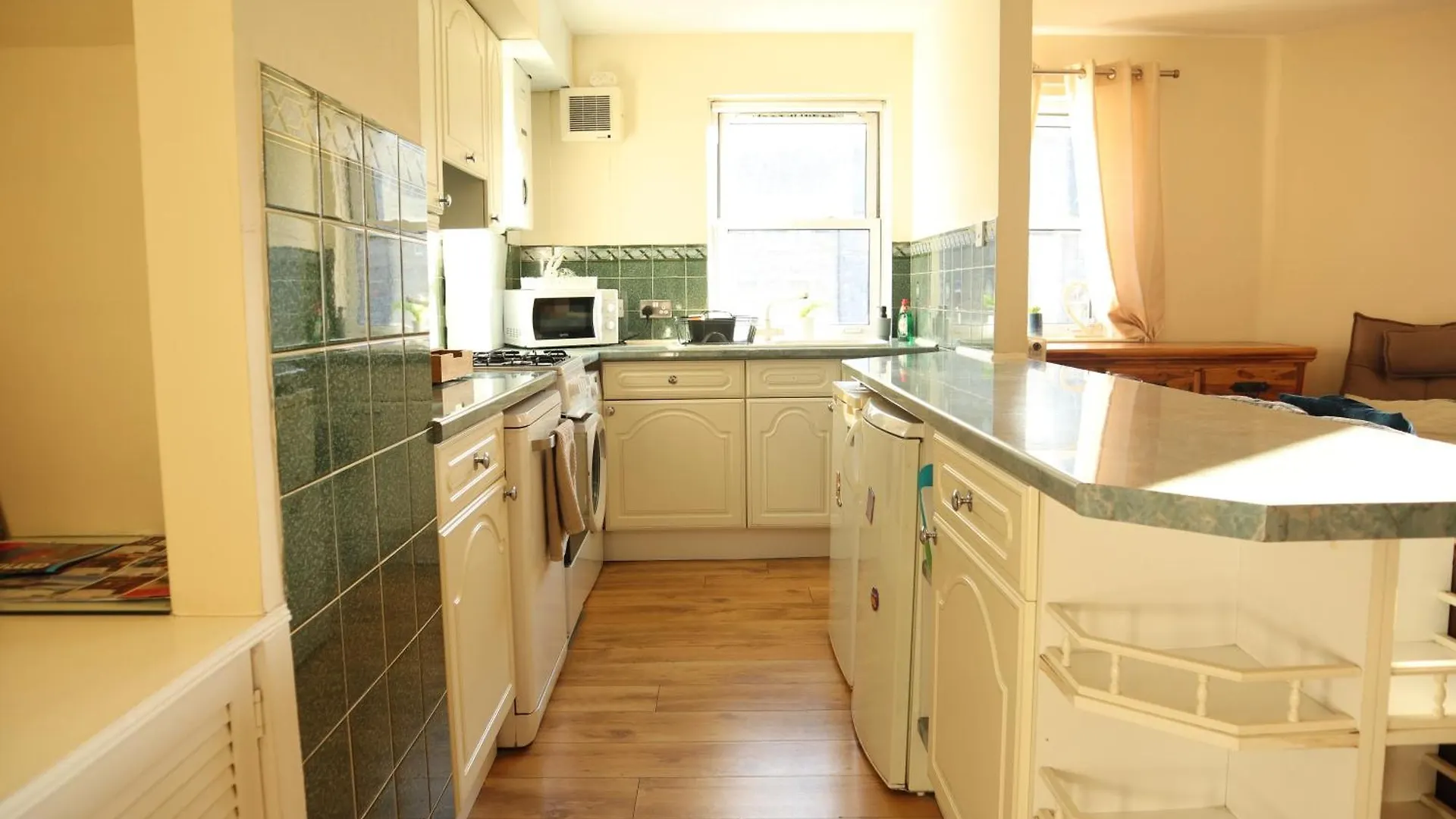 3 Bedrooms Flat In Central Edinburgh Old Town Sleeps 6 0*,  Royaume-Uni