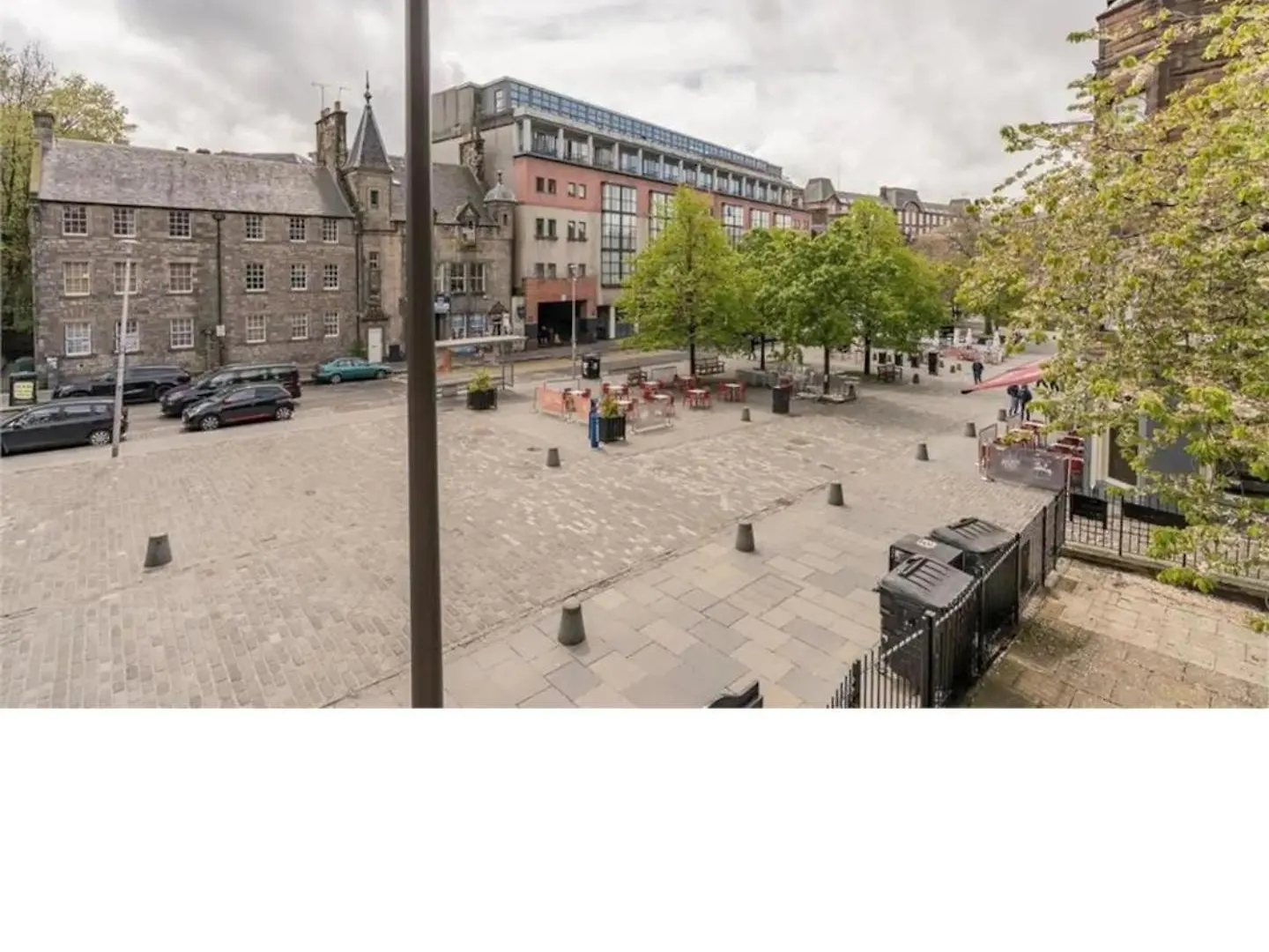 3 Bedrooms Flat In Central Edinburgh Old Town Sleeps 6