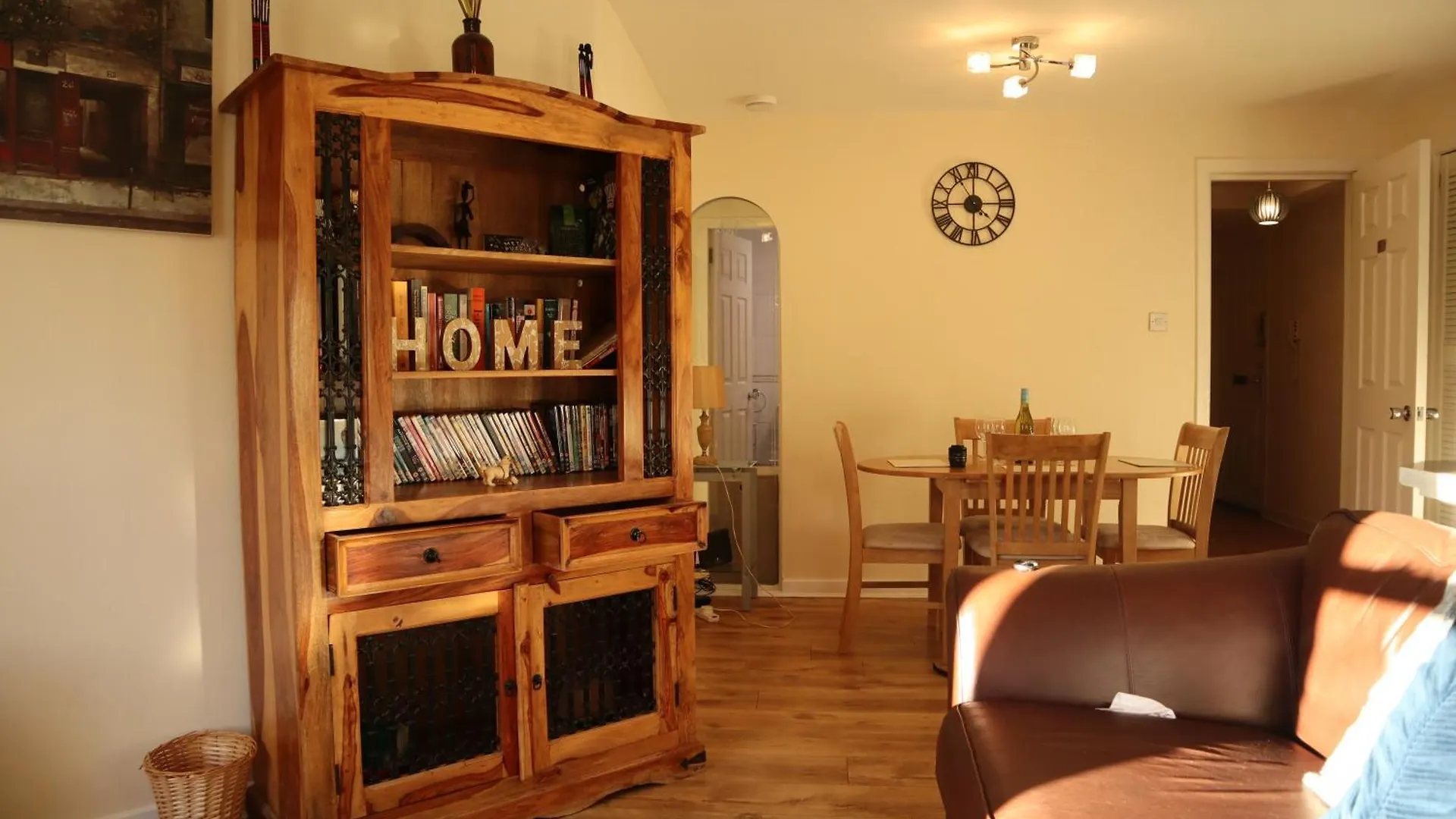דירה 3 Bedrooms Flat In Central Edinburgh Old Town Sleeps 6 בריטניה