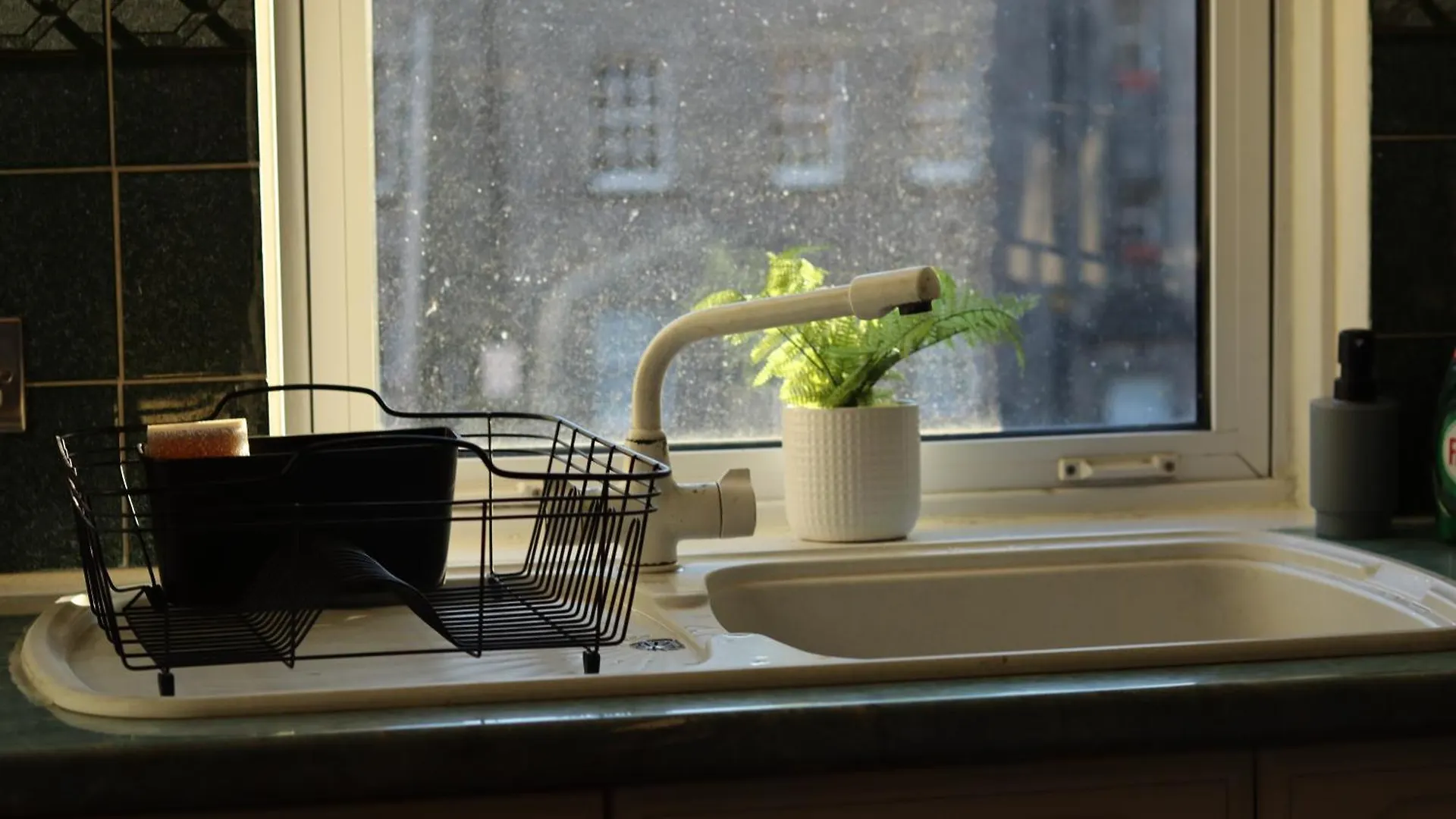 3 Bedrooms Flat In Central Edinburgh Old Town Sleeps 6 0*,  בריטניה