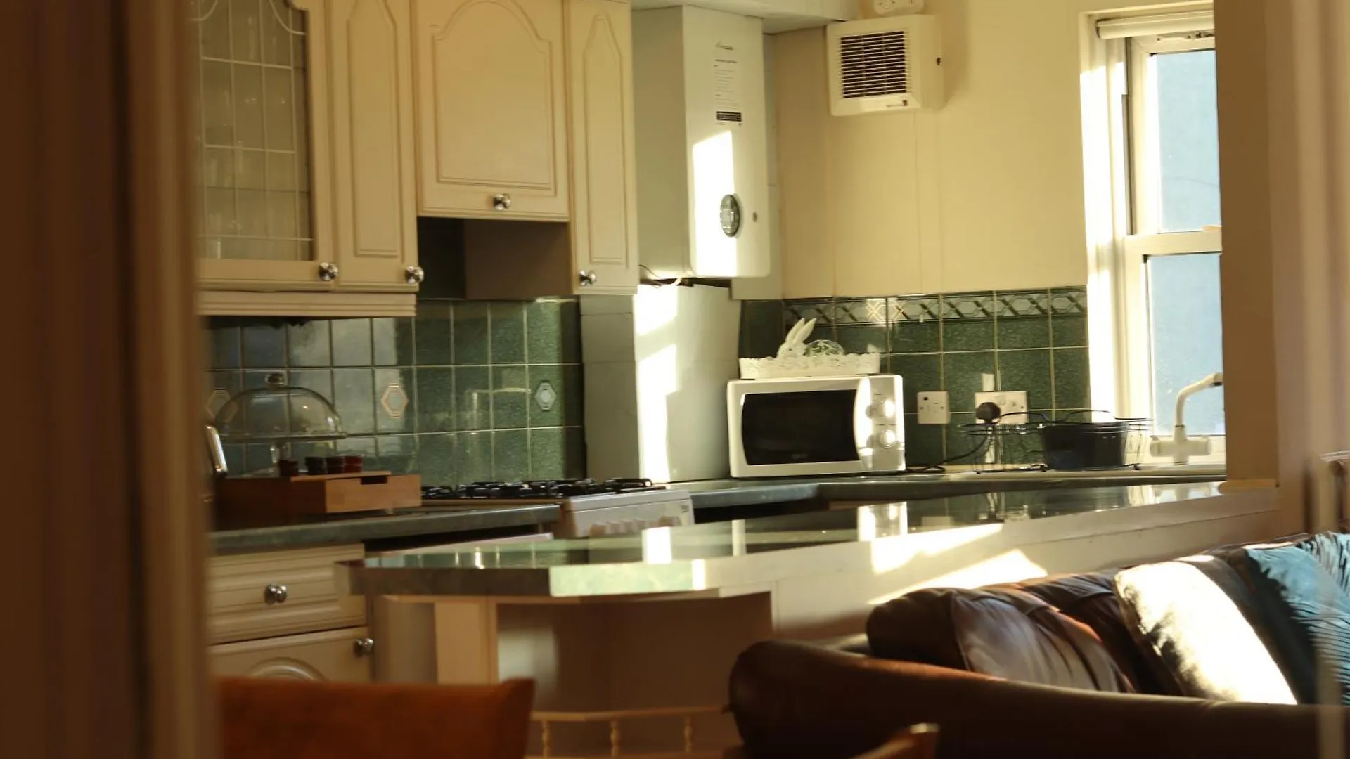3 Bedrooms Flat In Central Edinburgh Old Town Sleeps 6 בריטניה